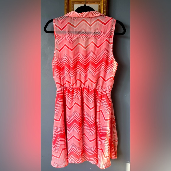Coral sleeveless dress - Picture 5 of 10
